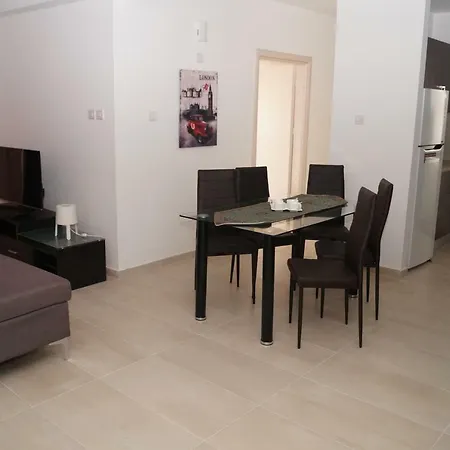 Comfort 203, City Centre Apartment Larnaca